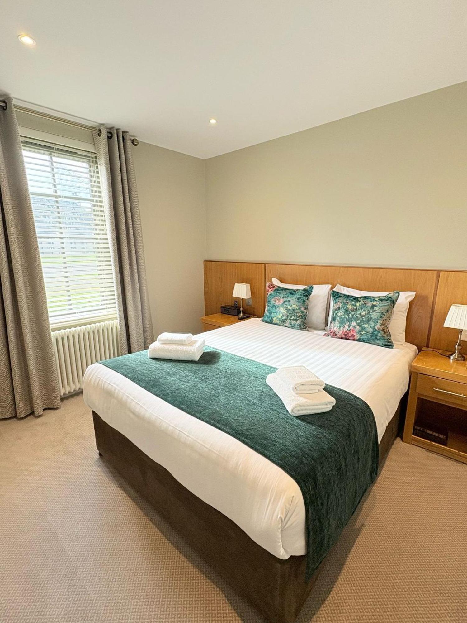 Lodge At Lough Erne Эннискиллен Экстерьер фото